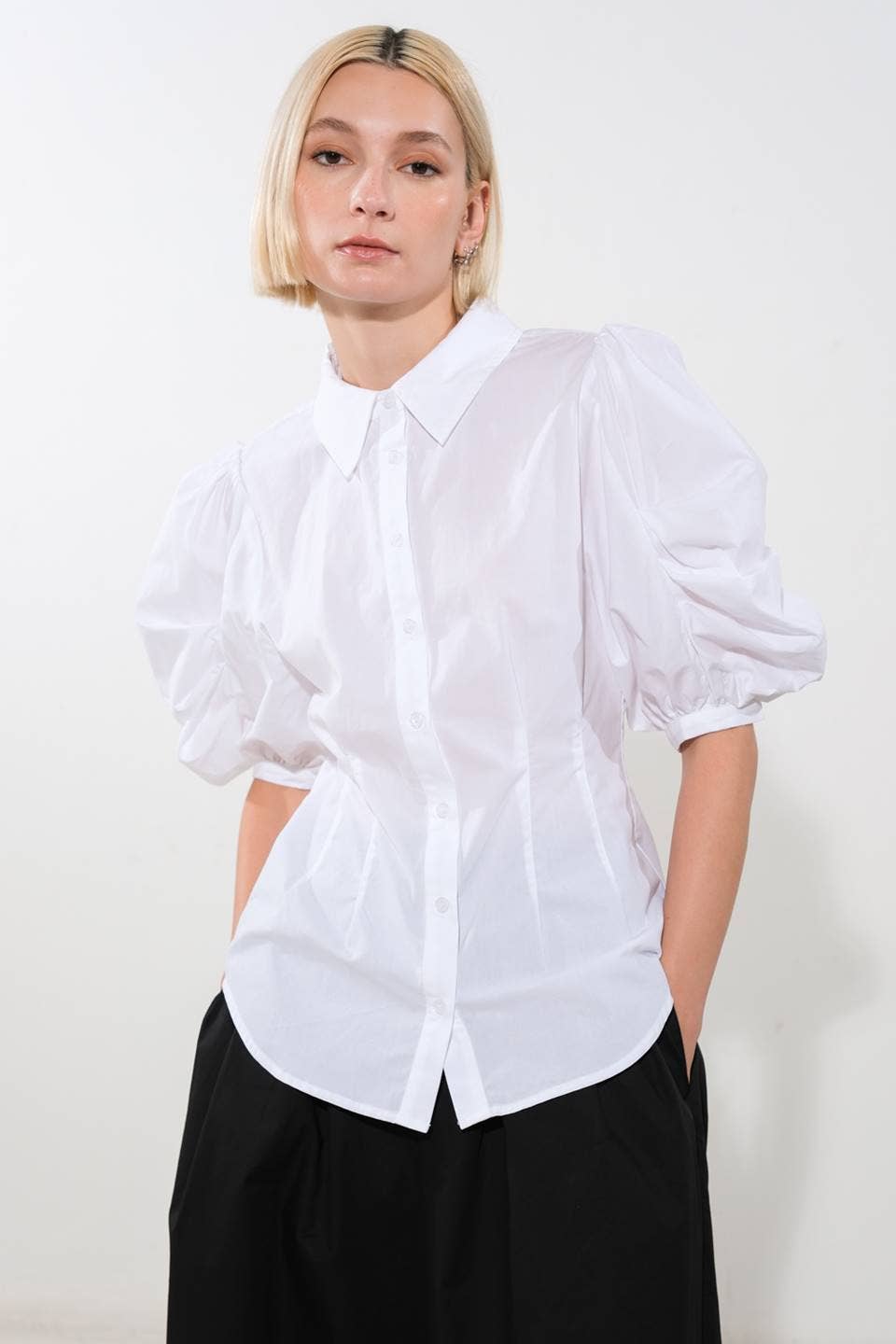 Solid White Puff Sleeve Blouse