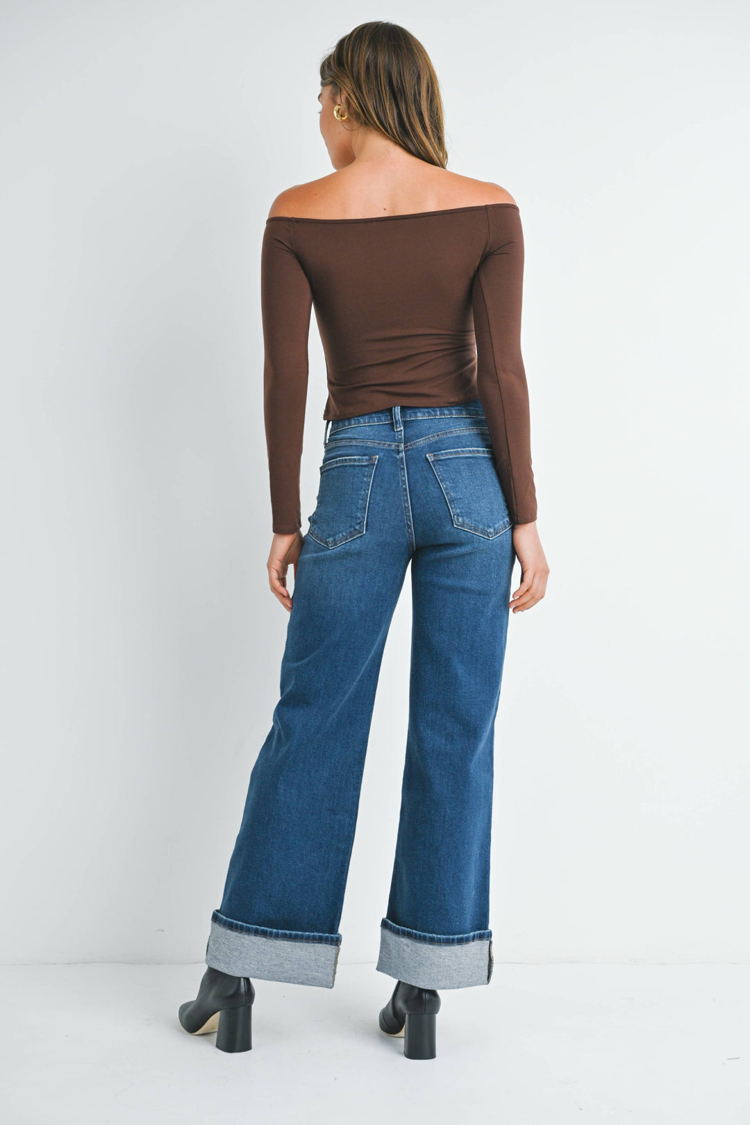 Cuffed Wide Leg Jean