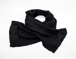 Scarf with Beaded Bows